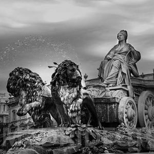 Diosa Cibeles en Blanco y Negro.
