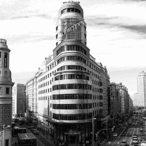 edificio capitol en blanco y negro